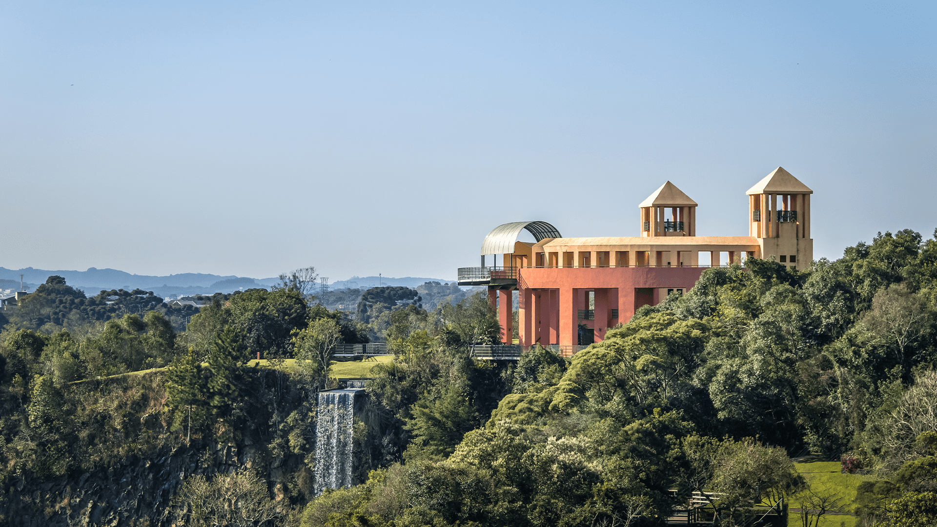 viewpoint-and-waterfall-at-tangua-park-curitiba-2022-03-09-20-42-52-utc